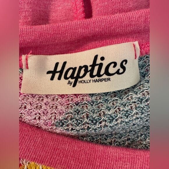 Haptics Colorful Floral Patchwork Women's Top‎ Size Medium - Picture 7 of 9